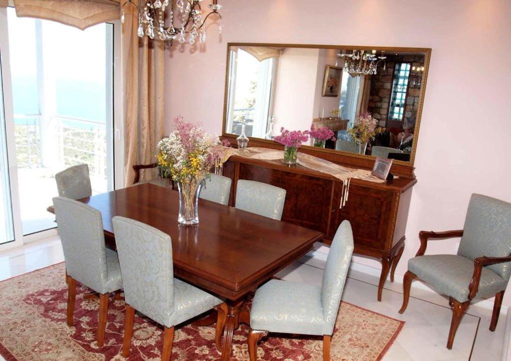 Blue Diamond Villa Szhiniász Kültér fotó